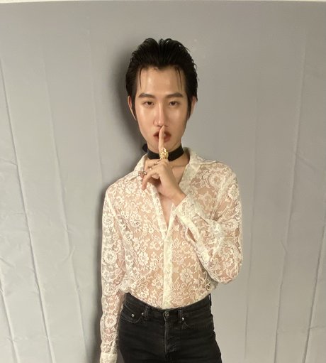 Milo Ro Ny model exclusive pic