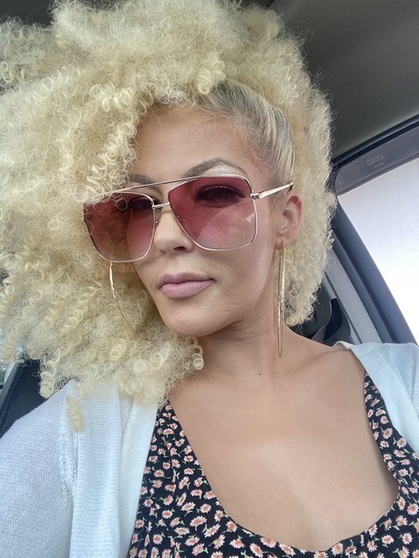 Promises xxx model galleries