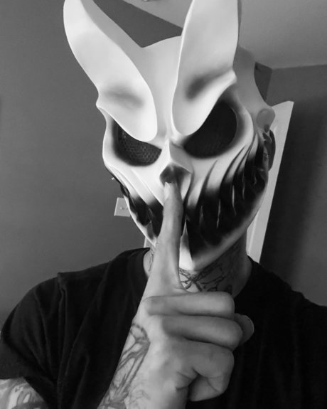 RealAlpha845 model top photos