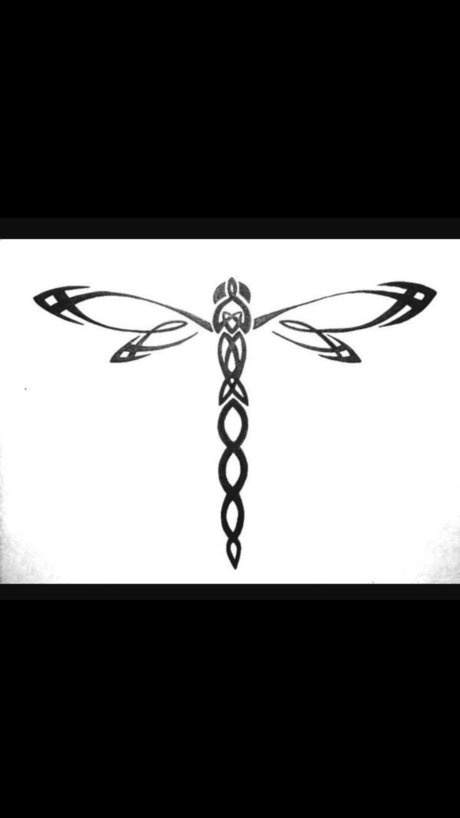 Queenn model adult img