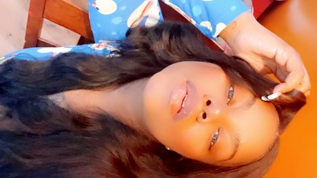 Tyoniamarie model hd pics