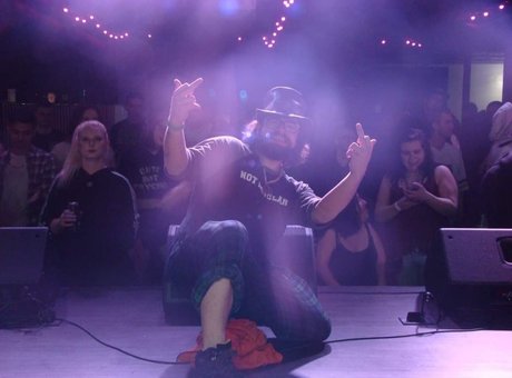 The Wizardly Toke model sex pictures