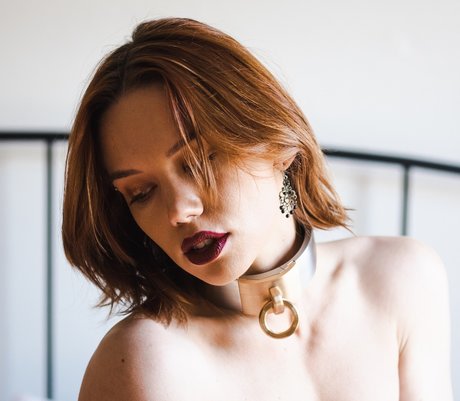 _Jesse Luck free actress image