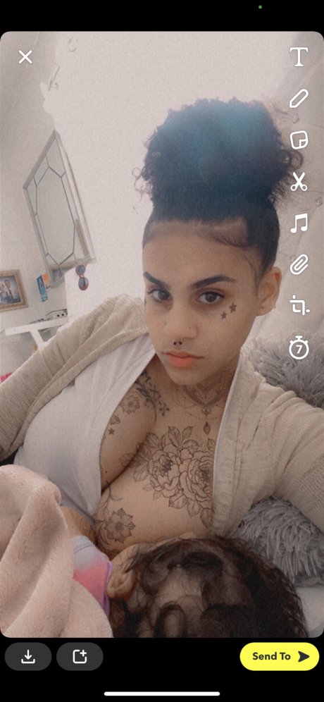 Kay amp ampkhris610 model pretty image