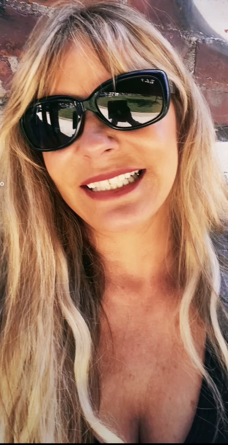 Sparkles2 oh pornographic model picture