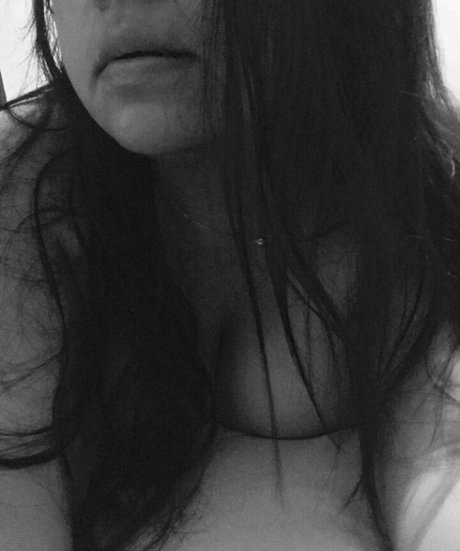 Sofiane Rome naked actress pic