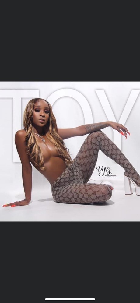 Some Elsee nice model img