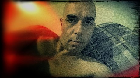 Toninspektor model naked image