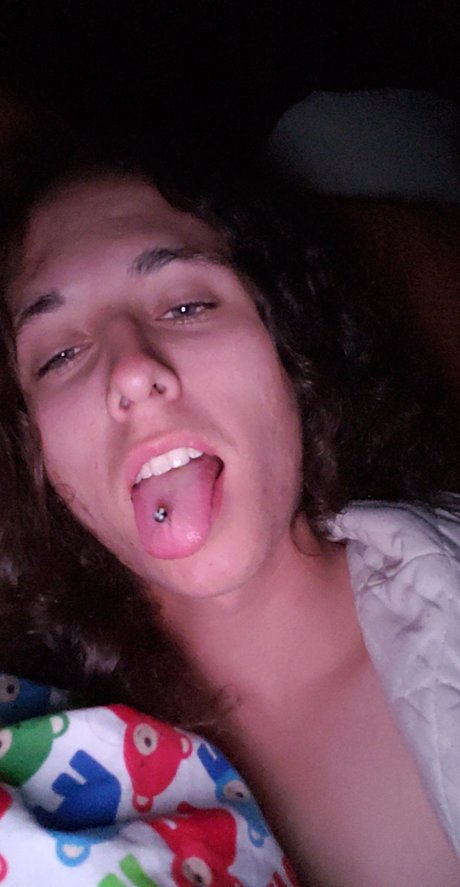 Tiny Rick nude pornstar img