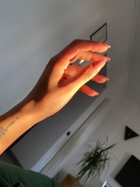 ThroughMyFeet nudes actress img