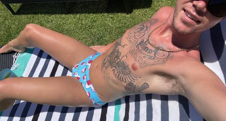 Dannyboi112 model pornographic pic