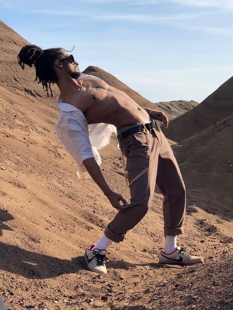 TonyPanino nudes actress pic