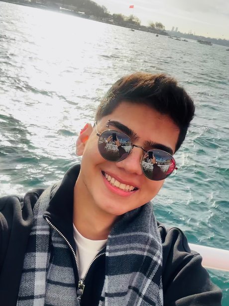 Pipe Alzate sexy actress gallery