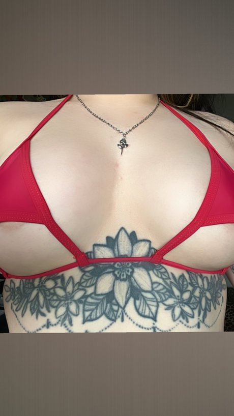 Hothoneypot pornstar naked pics