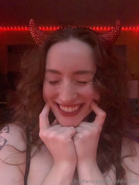 muds_ xxx actress galleries