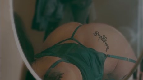 LyssyBaby model perfect image