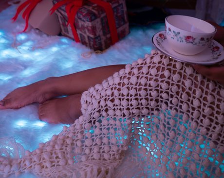 Nessa Sweet pretty actress img