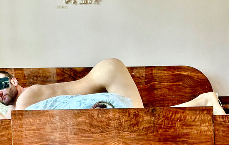 SVEY_ model naked pictures