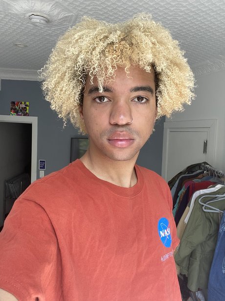 thetrumanshow high quality star img