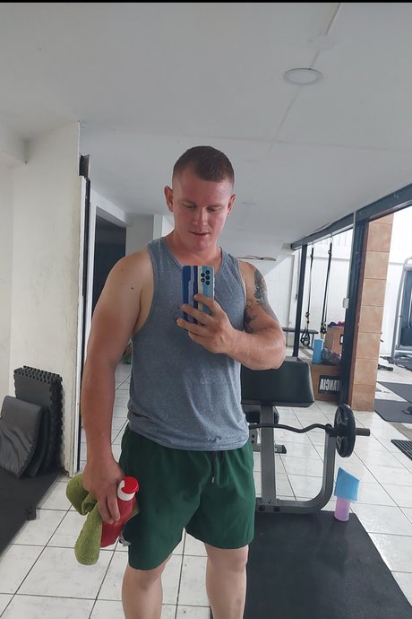 Andres Ramirez pretty star photo