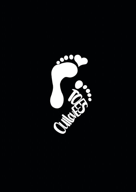 OuiLoveToes model sexy gallery