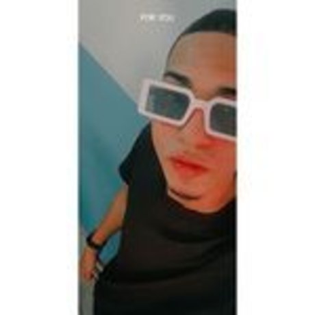 Mikhey RD erotic model picture