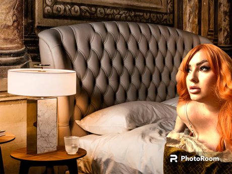 Consultanta adulti exclusive pornstar photo