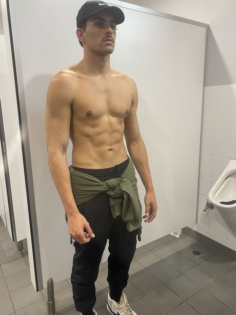 Matthew Quinn hd star gallery