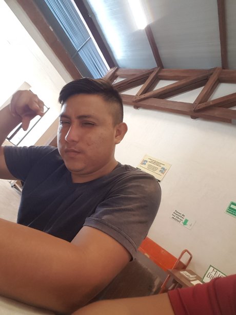 Edwin amir cabrera poot sex pornstar pic