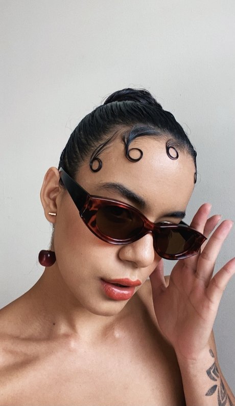 Baby96 model top photos