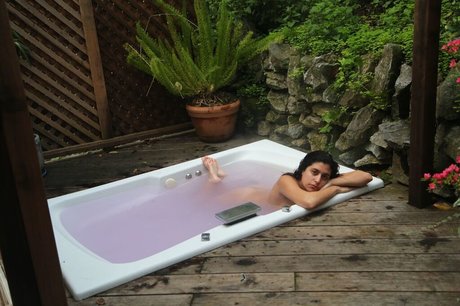 Tiger Lynn star xxx gallery