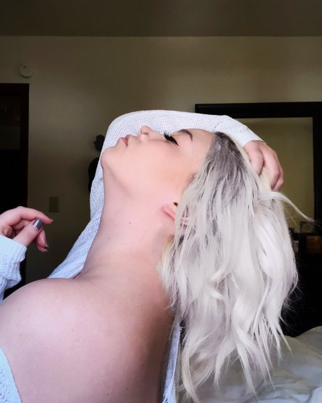 Lunarmore pornstar nudes gallery