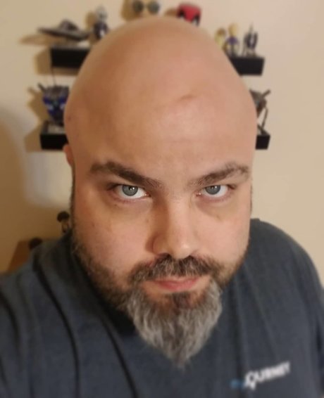 TomPalmer1979 pretty model pics