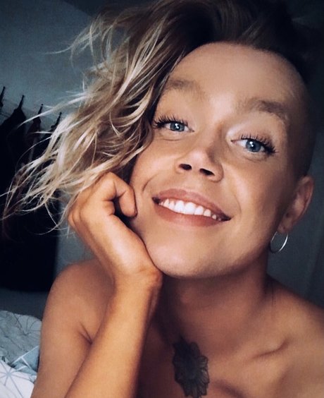 Pretty Boy Ice_ perfect actress images