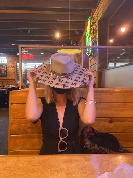 Banana Split sex model pics