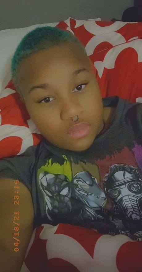 Alyx Wolff nudes actress gallery