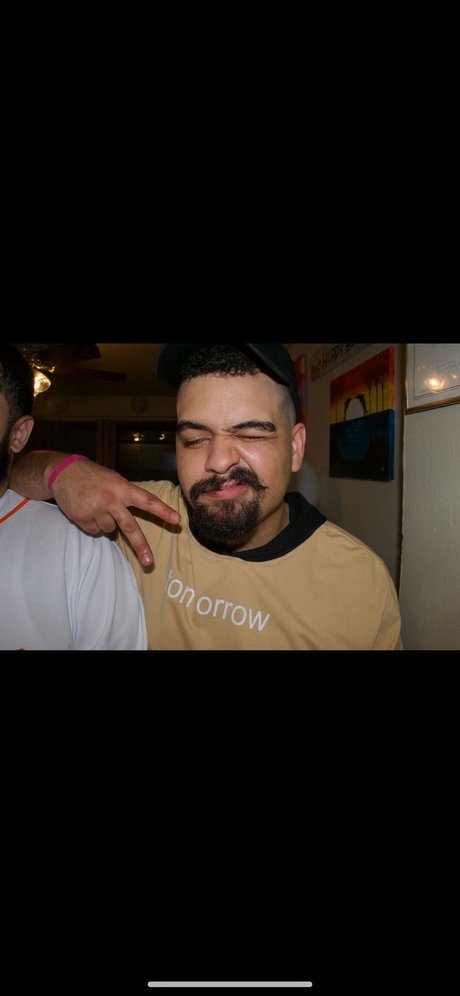 Mr Estrella model sexy pic