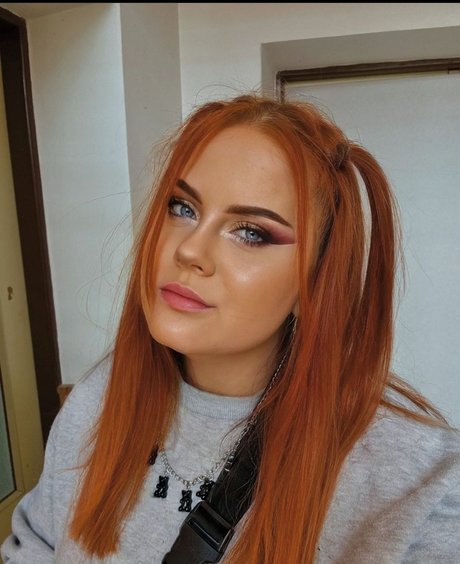 Michaela Fojt kov_ pornstar pretty img