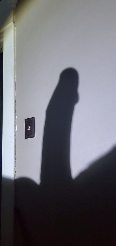 Stranger Stan actress photo