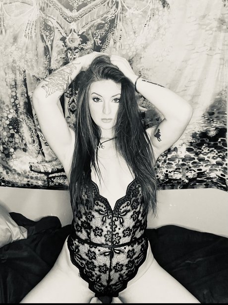 Tattooed Rogue hd actress images