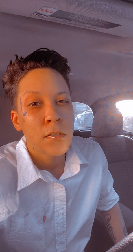 Roman Woods art model pic