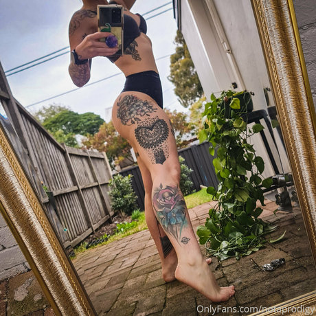 Notaprodigy pretty model image