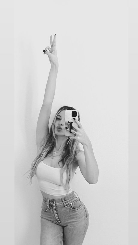 Ashley Schultz pornstar xxx image