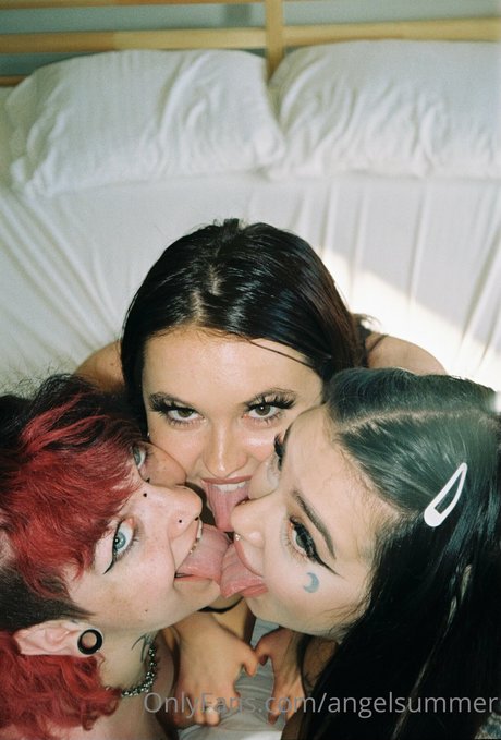 Goth Angel Summer_ nude star archive