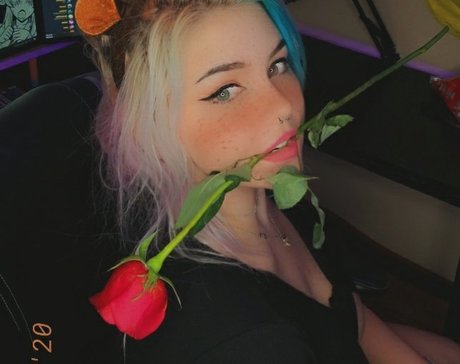 Paliza top actress image