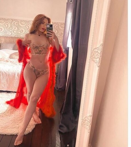 outside onlyfans adult photo