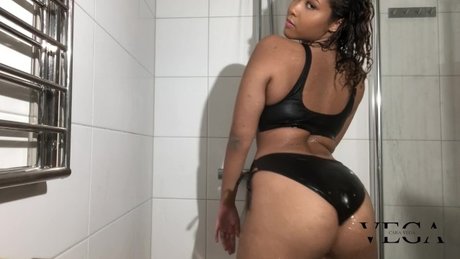 Caravega pornographic actress photo