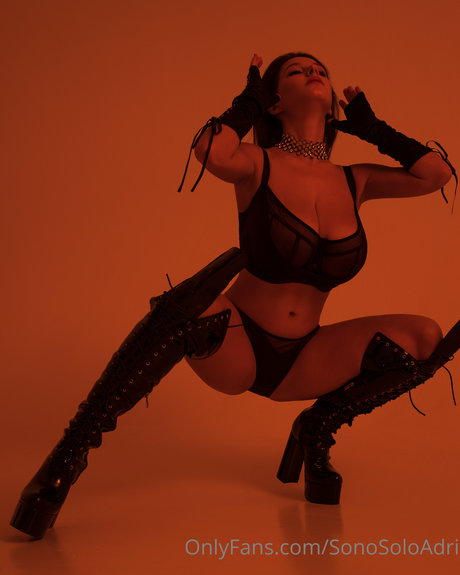 Adriana Fenice nude model img