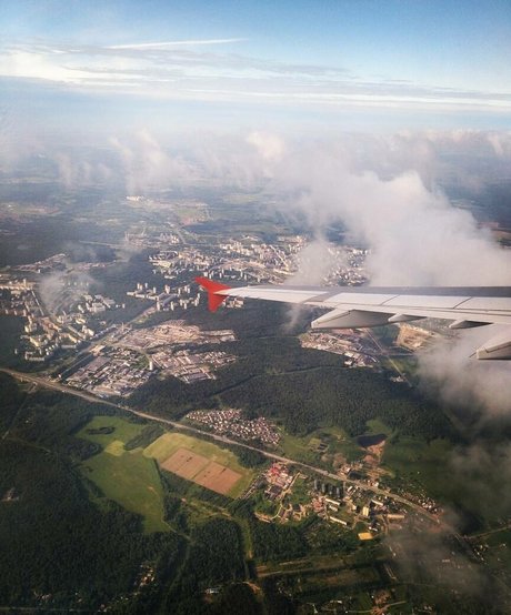 Holly Garner hot actress galleries