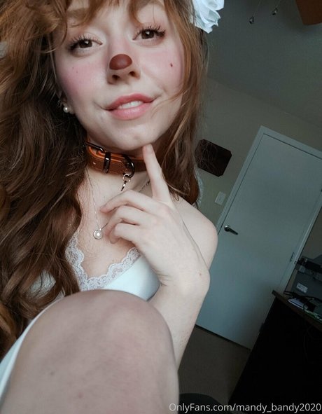 MandyFrizzle porn star pics